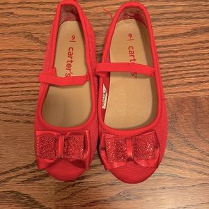 Carter’s size 9 toddler ruby slippers with bow detail